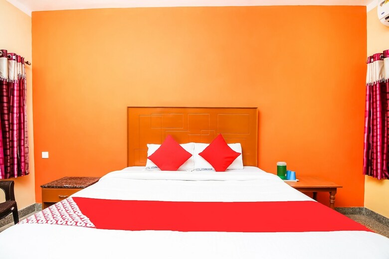 Hotel Oyo 26607 Sri Subbiah Inn