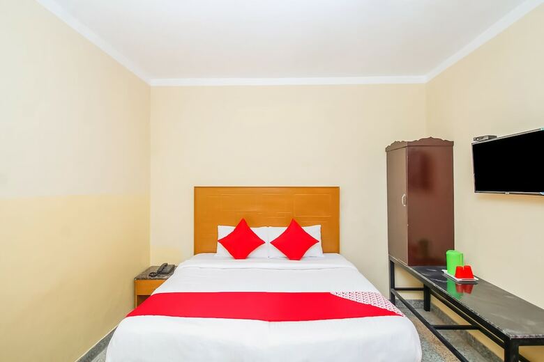 Hotel Oyo 26607 Sri Subbiah Inn
