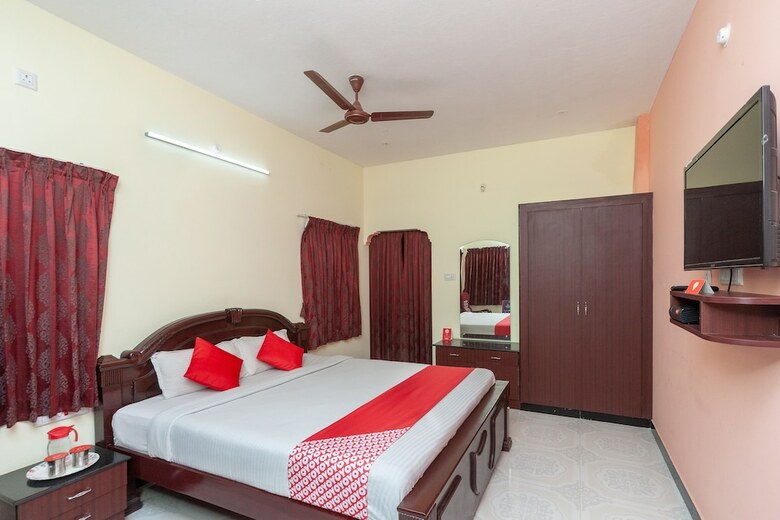 Hotel Oyo 15990 Deepam Resort