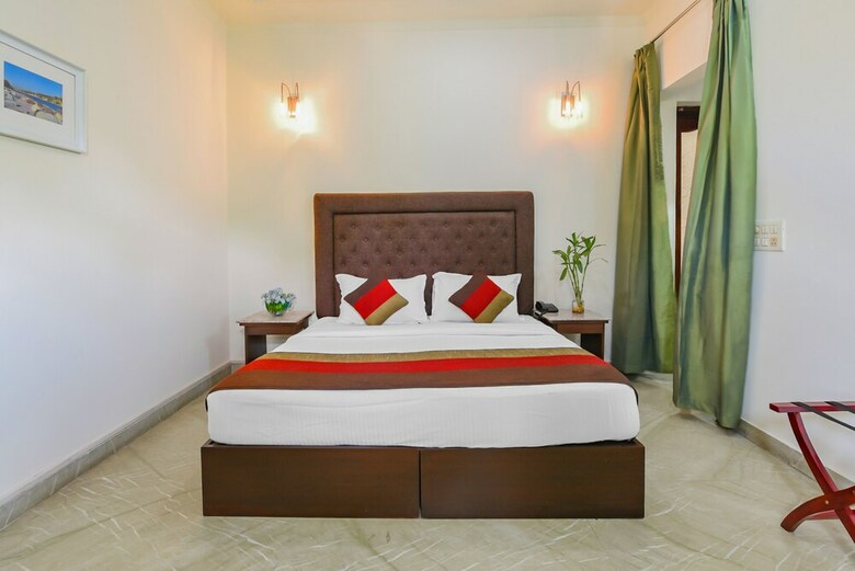Oyo 18606 Home@b74