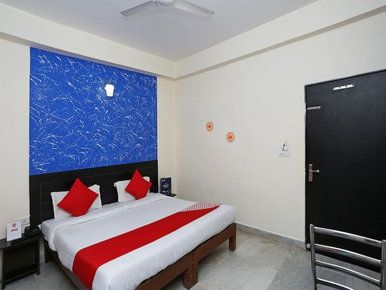 Oyo 19881 Hotel Ganpati Agra