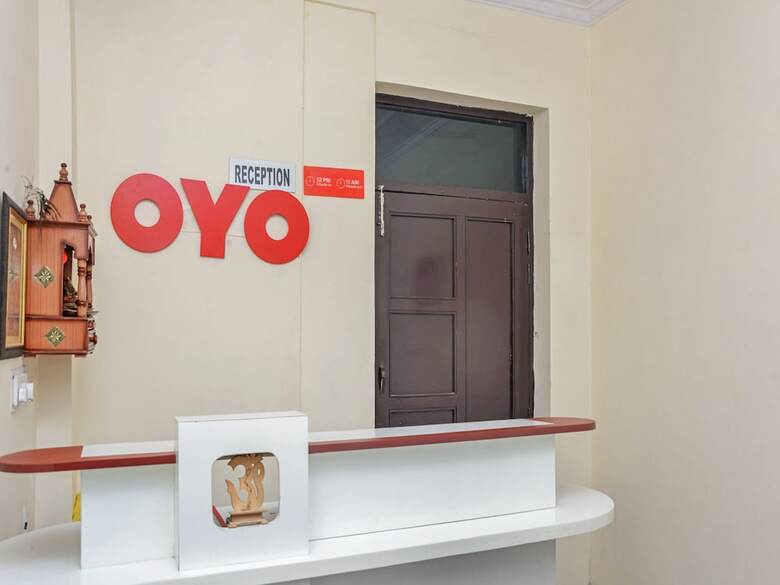 Hotel Oyo 24905 Attrap@209