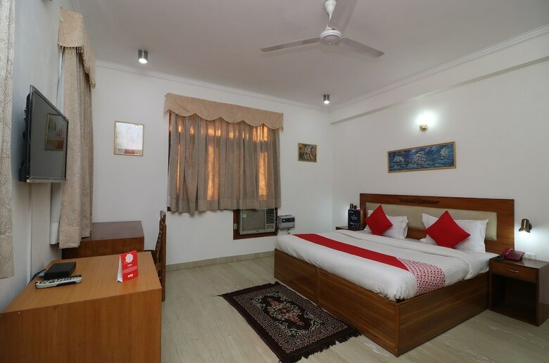 Hotel Oyo 25106 Swastik Hospitality