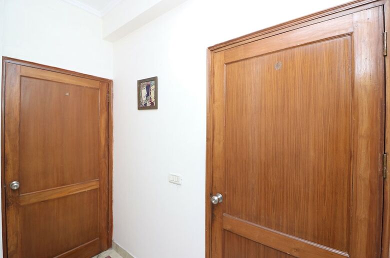 Hotel Oyo 25106 Swastik Hospitality