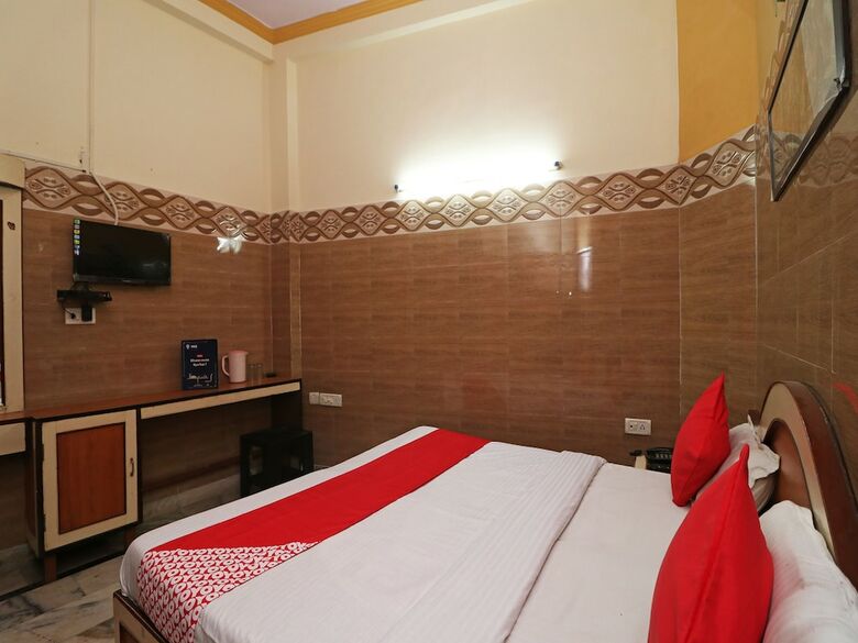 Oyo 26146 Hotel Sarwan