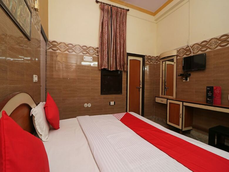 Oyo 26146 Hotel Sarwan