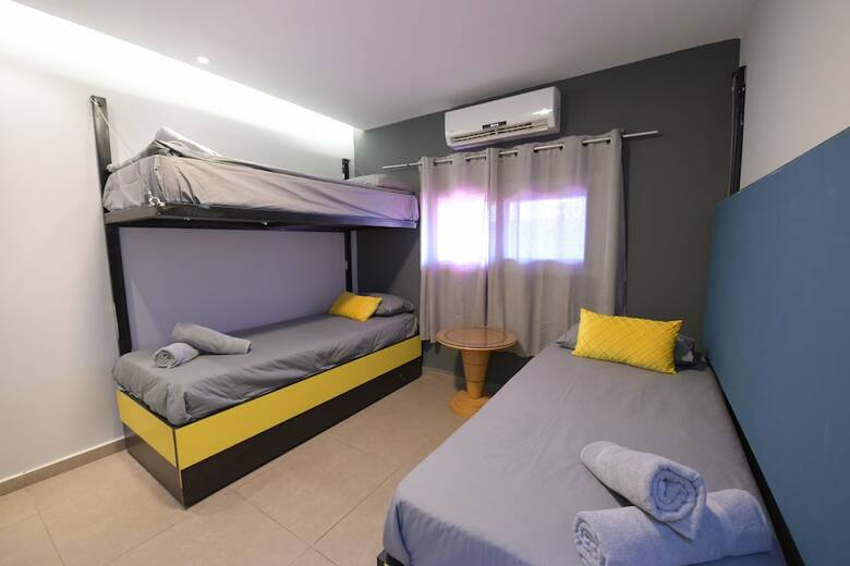 Amdar Hotel & Hostel