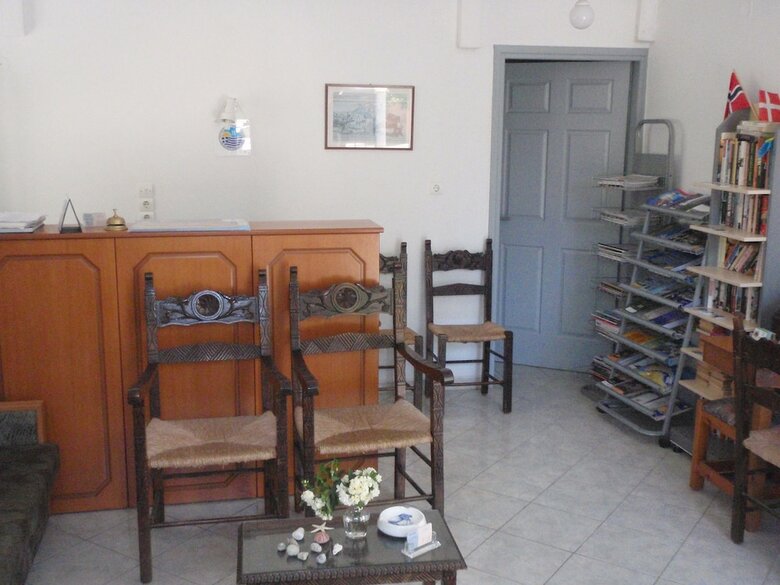 Apartamentos Niriis Hotel
