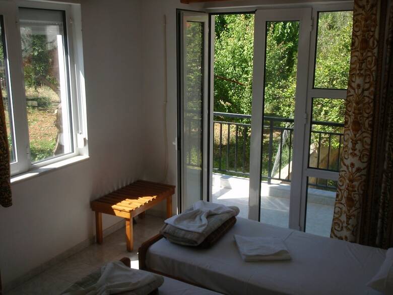 Apartamentos Niriis Hotel