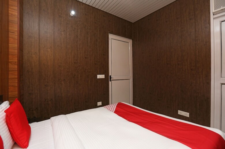 Hotel Oyo 19751 Parkview Residency
