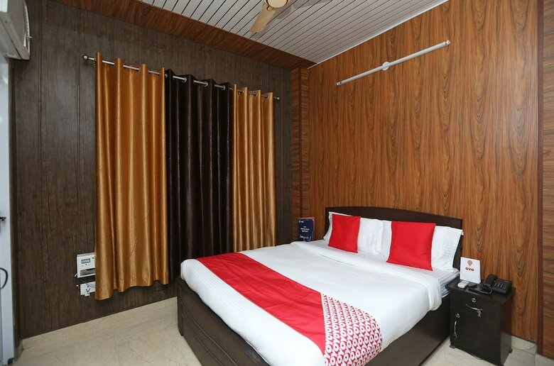 Hotel Oyo 19751 Parkview Residency