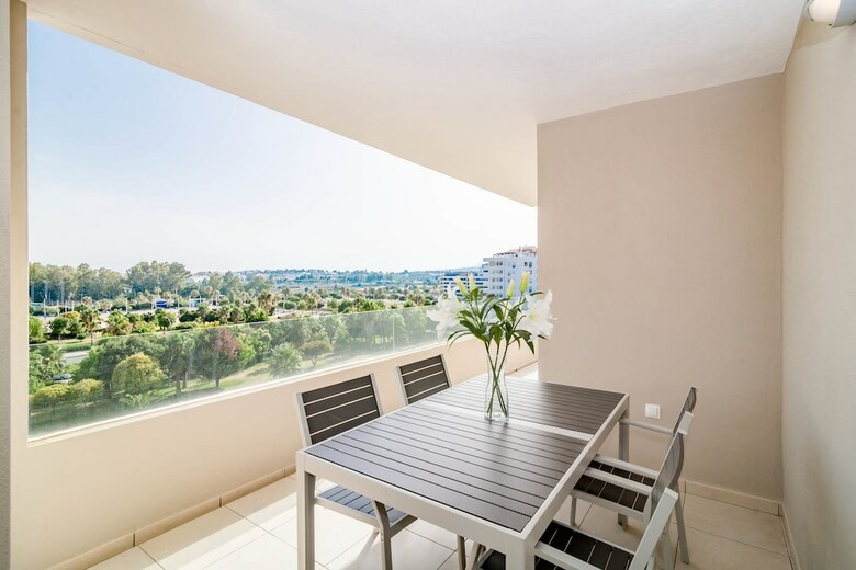 Apartamentos Alb301-new 2 Bedroom Apt With Shared Roof Top Pool