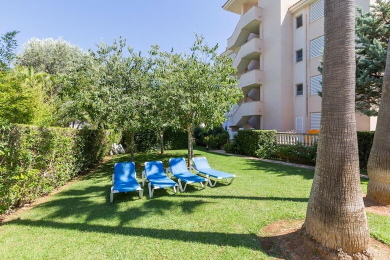Apartamentos Oros Melesigeni