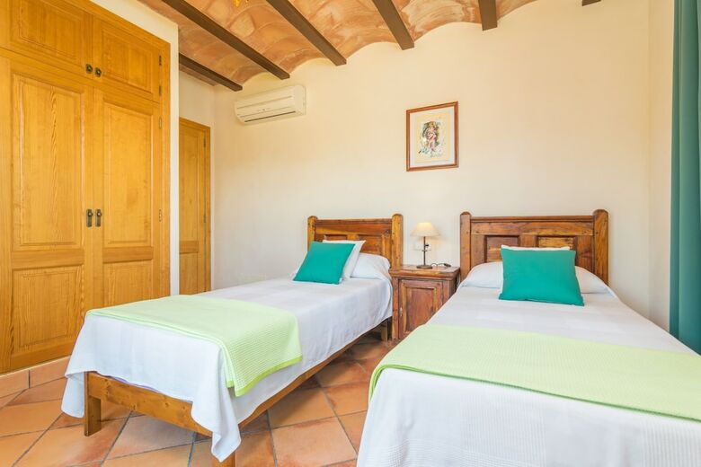 Villa Can Mostatxet - Cottage