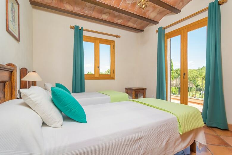 Villa Can Mostatxet - Cottage