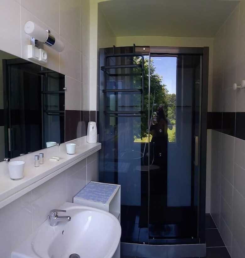 Hotel Chambre D'h�tes Montplaisir