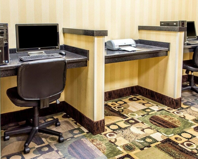 Hotel Comfort Inn & Suites