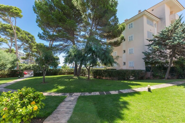 Apartamentos Oros Nuredduna