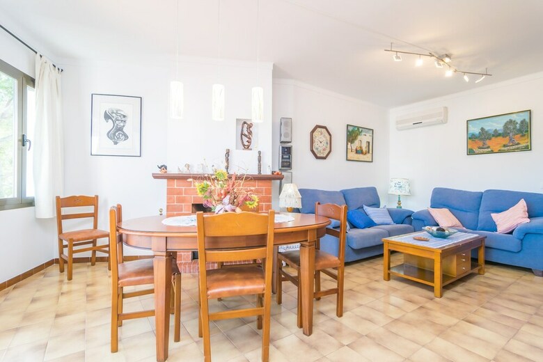 Apartamentos La Encina