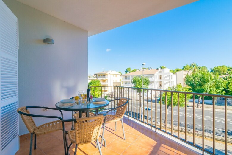 Apartamentos La Encina