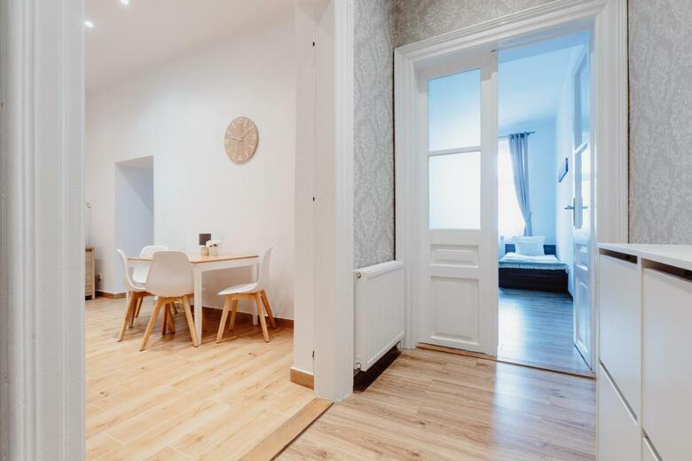 Atticus Apartments