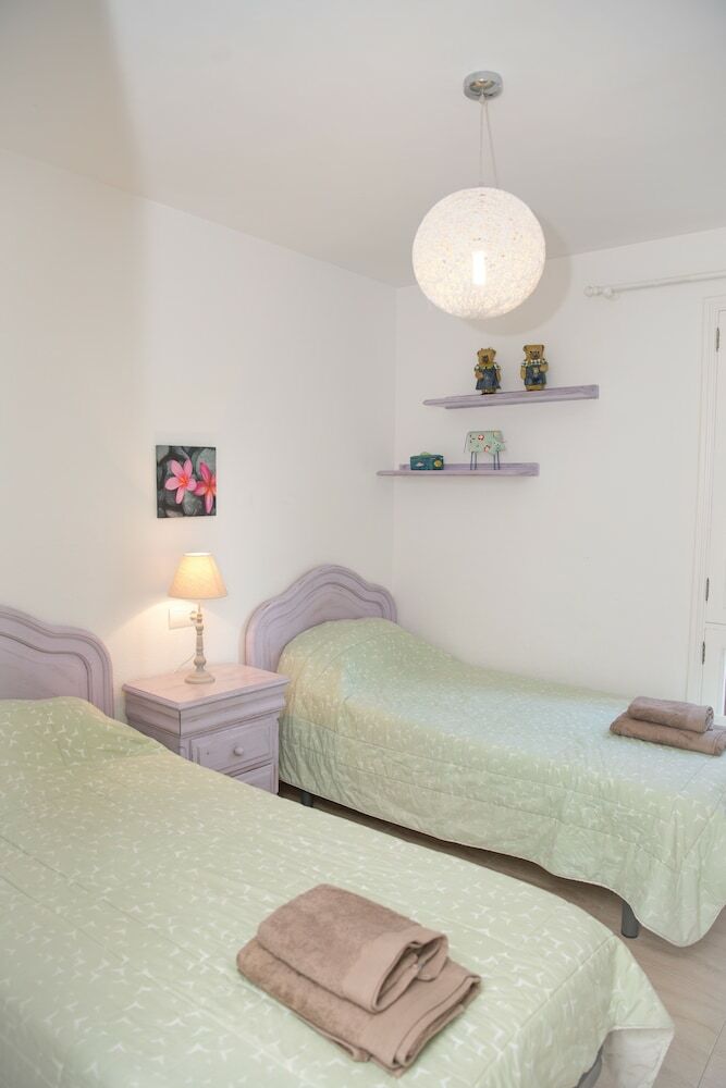 Apartment C�naves In Puerto Pollen�a