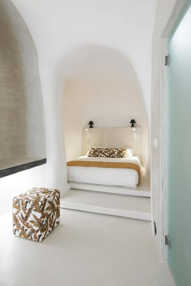 Edem Luxury Hotel Santorini Finikia