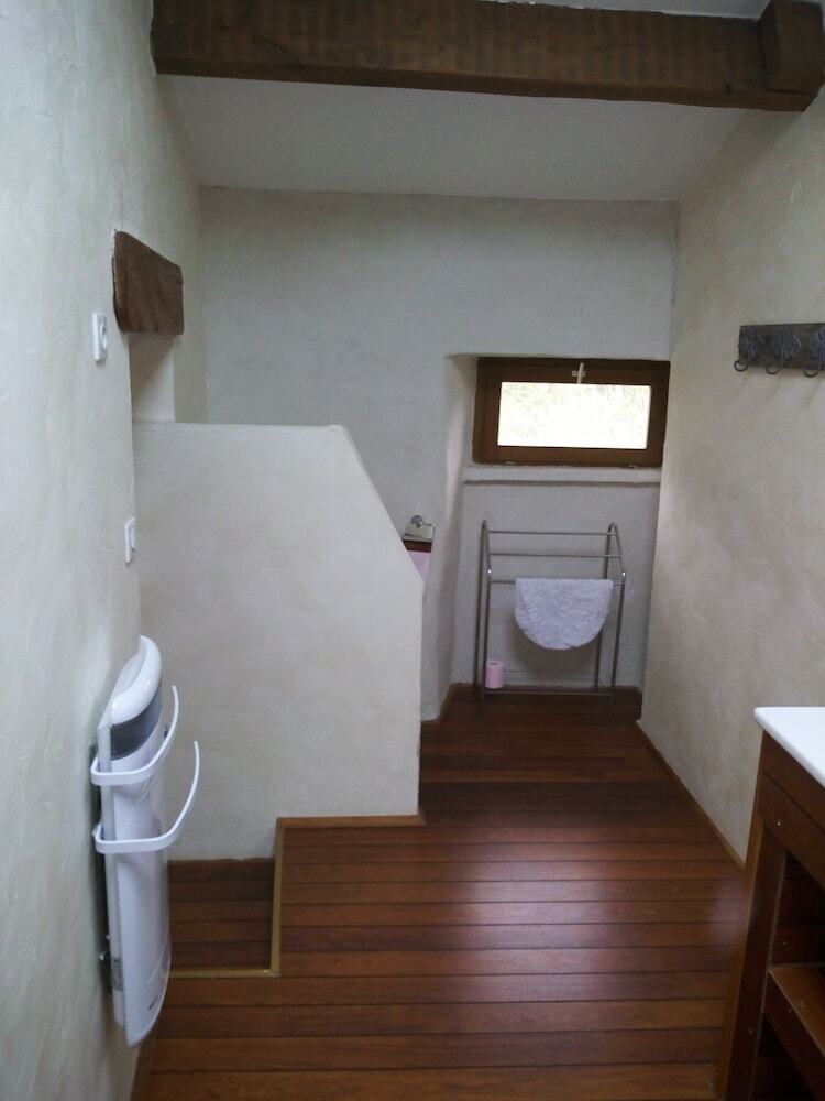 Hotel Chambre D'h�tes - La Tabati�re