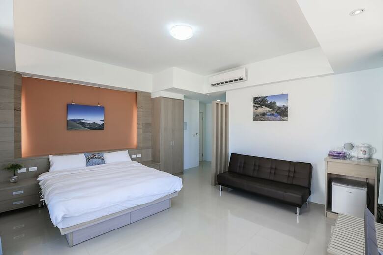 Jhong Sia Yuan B&B