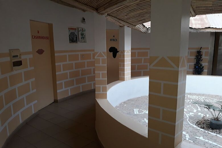 Hotel Campement Casa Impluvium