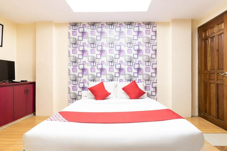Hotel Oyo 128 D'builders Rooms Phase 2