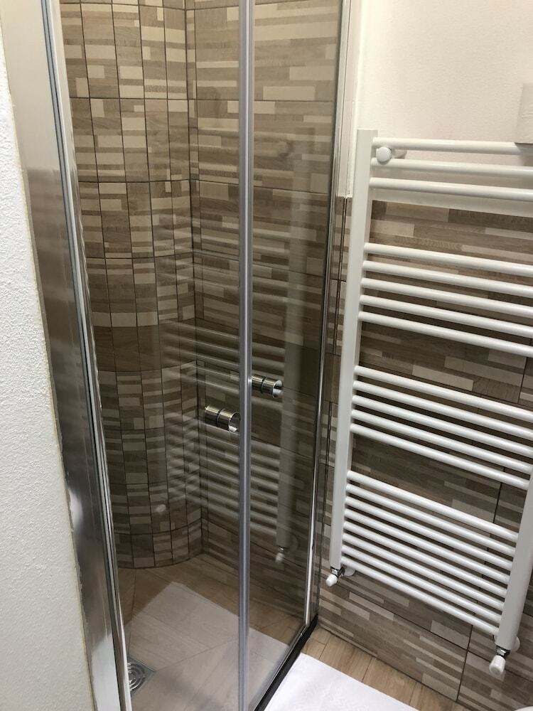 Hotel Marla Rooms