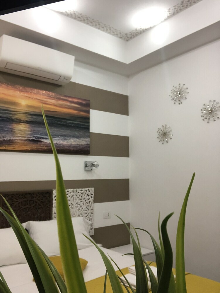 Hotel Ari Guest House