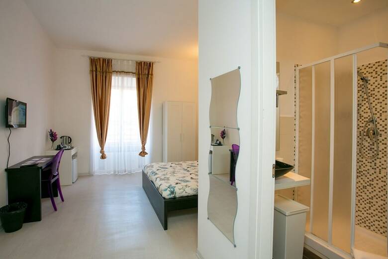 Hotel Ljhouse