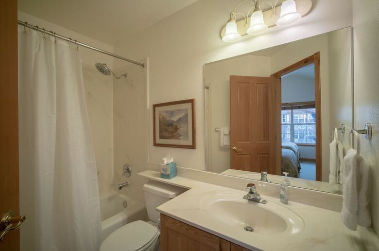 3 Bedroom 3 Bathroom Chalet 719