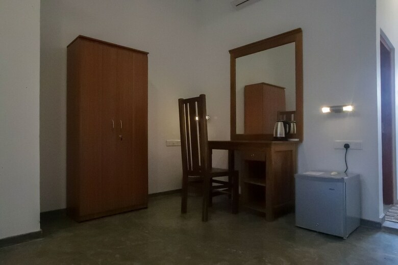 Hotel Yoho Samaraana