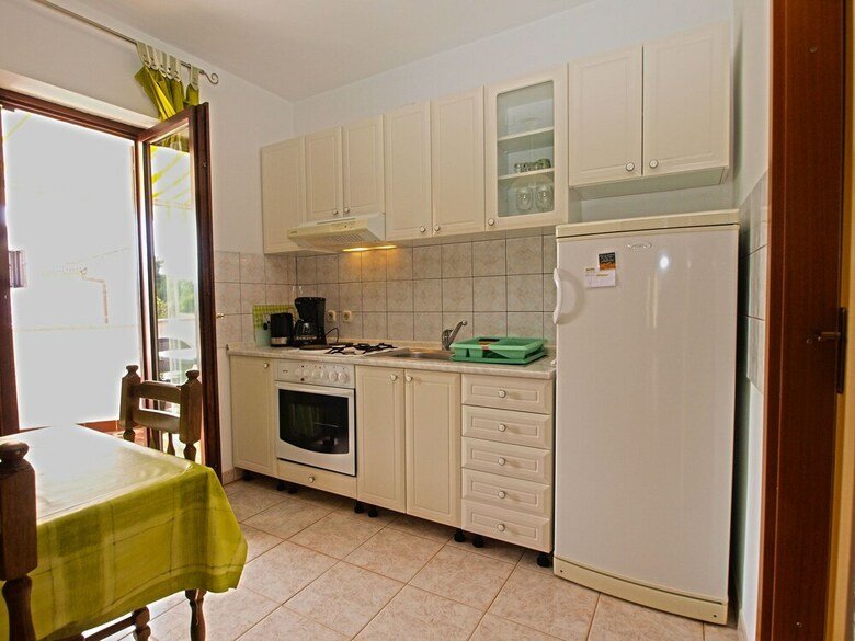 Apartment 39