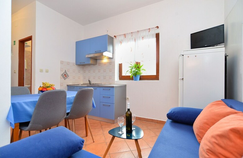 Apartment 365