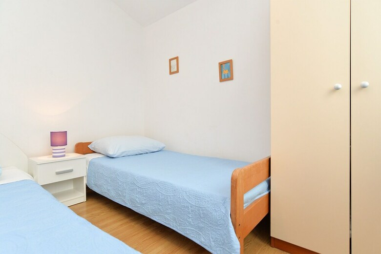 Apartment 365