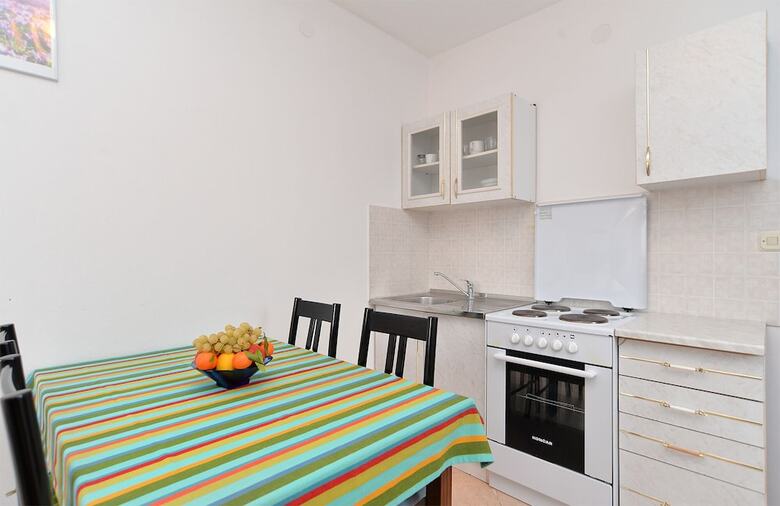 Apartment 365