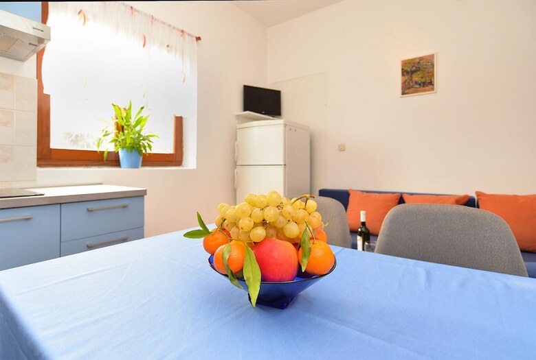 Apartment 365