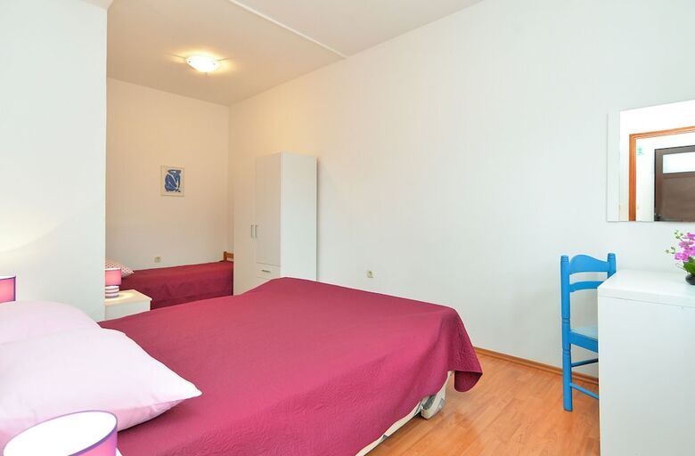 Apartment 365