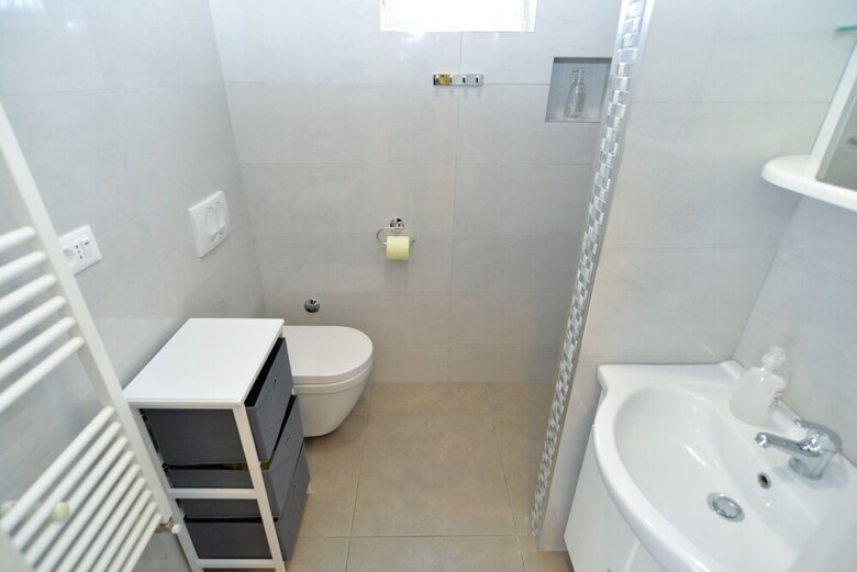 Apartment 167
