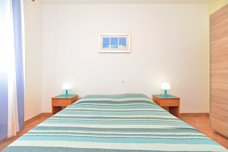 Apartment 344