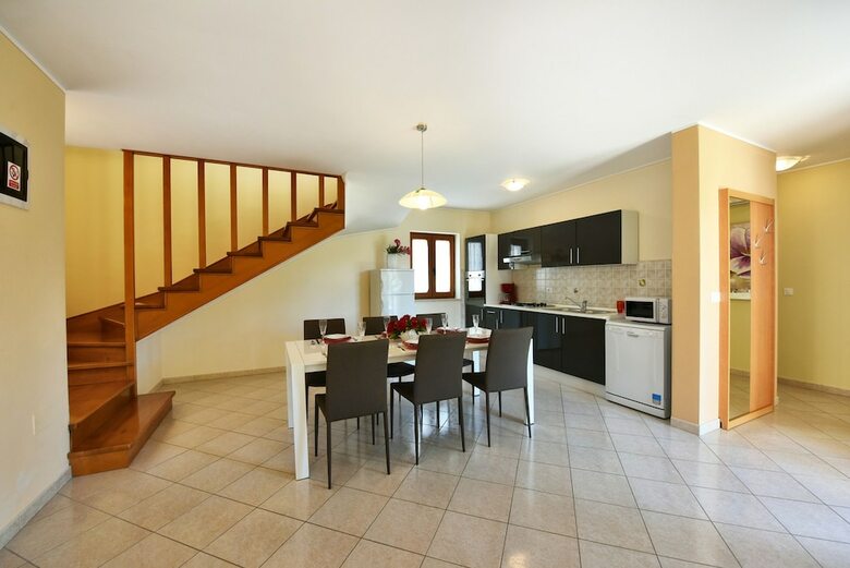 Villa 376