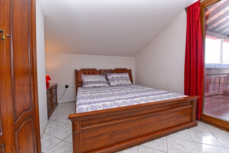 Apartment 316
