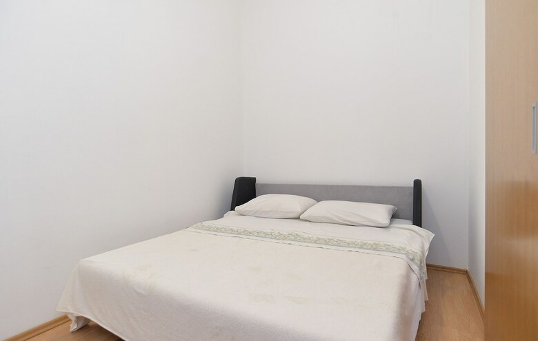 Apartment 106
