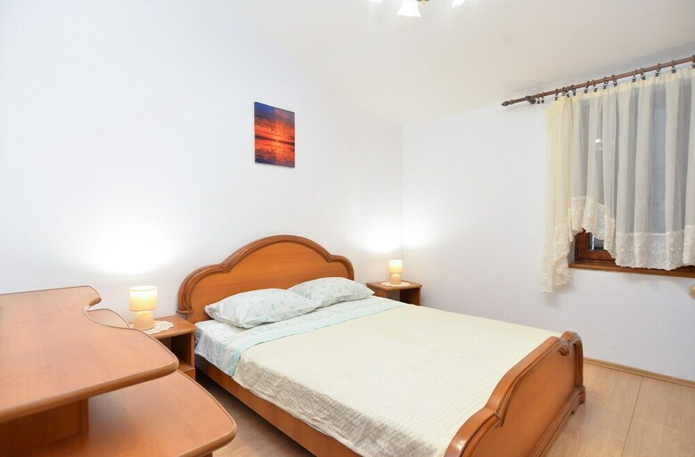 Apartment 106