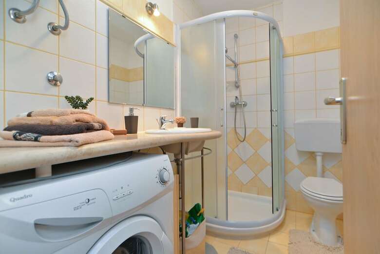 Apartment 258