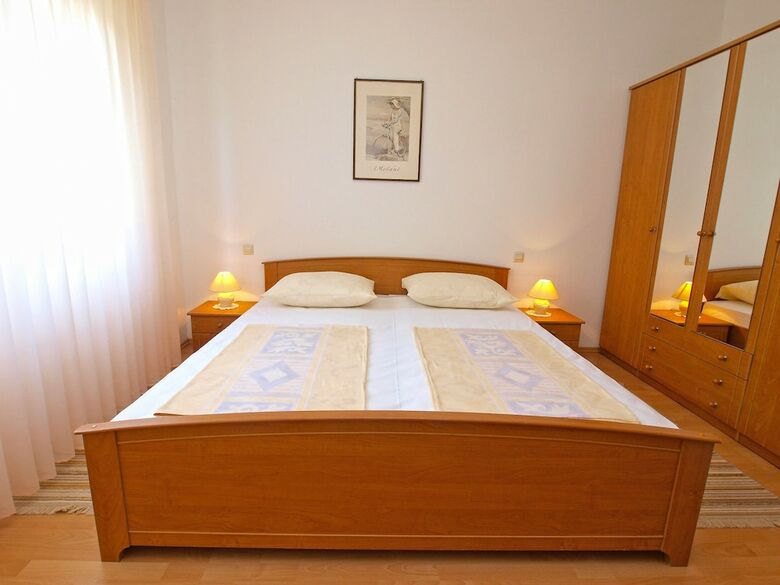 Apartment 336